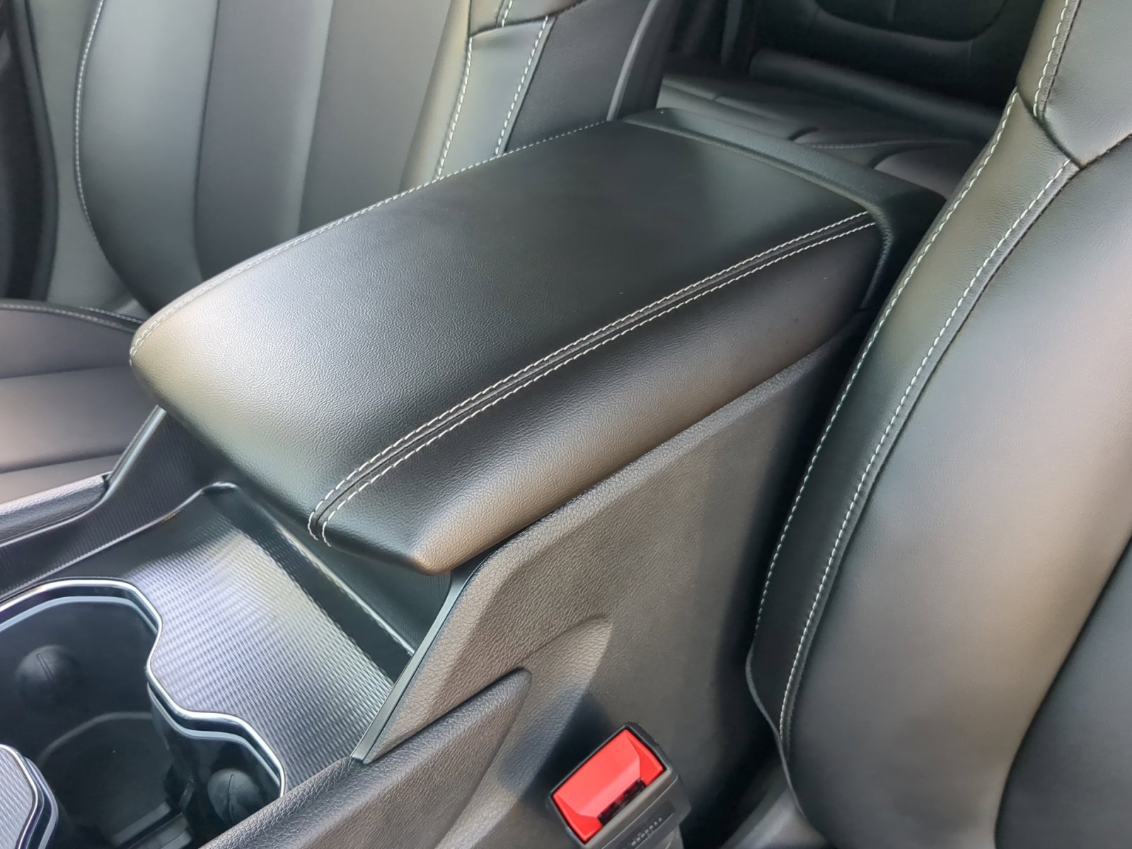 New 2025 Jeep Grand Cherokee Limited w/ Black Appearance Package image 15