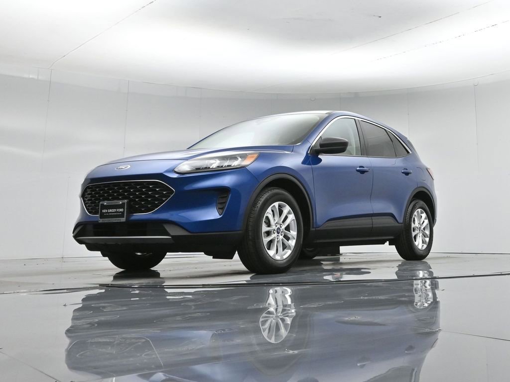 Used 2022 Ford Escape SE w/ Convenience Package FWD image 47