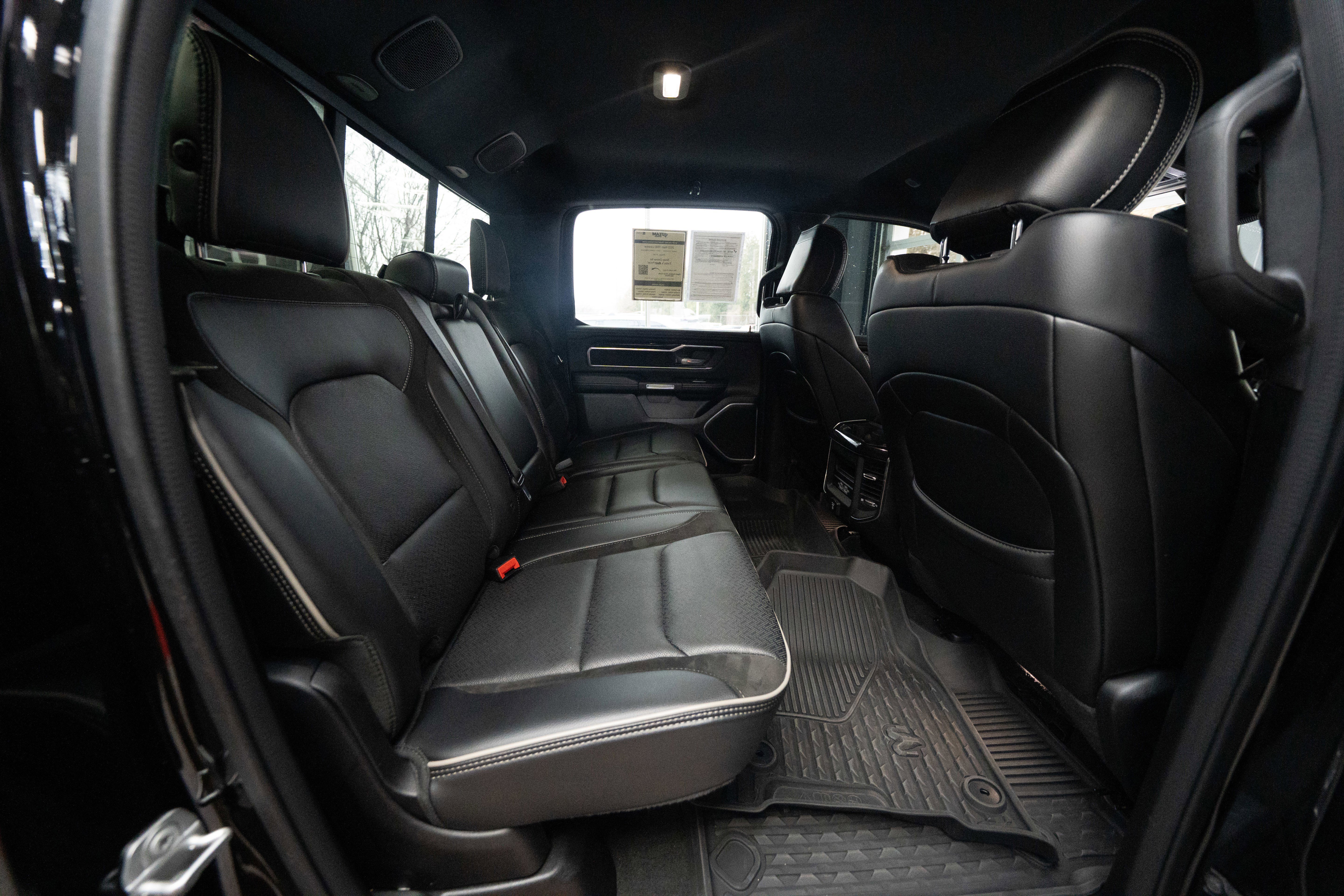 Used 2022 RAM 1500 Laramie w/ Sport Appearance Package image 23