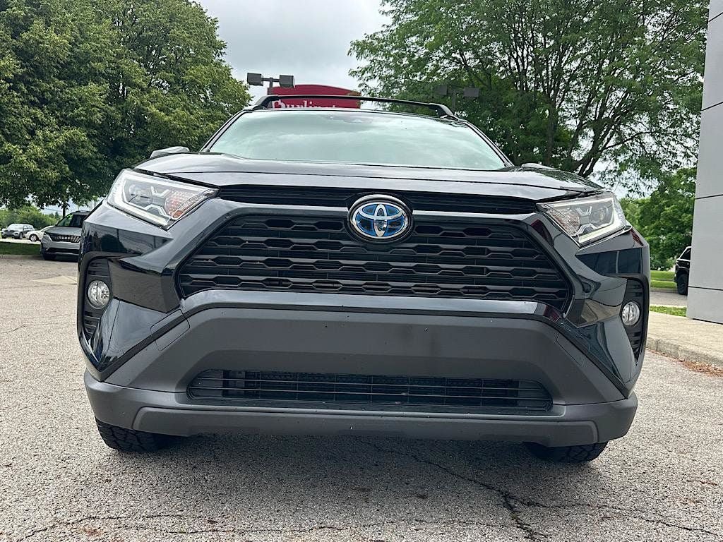 Certified 2019 Toyota RAV4 XLE w/ Convenience Package AWD/4WD image 8