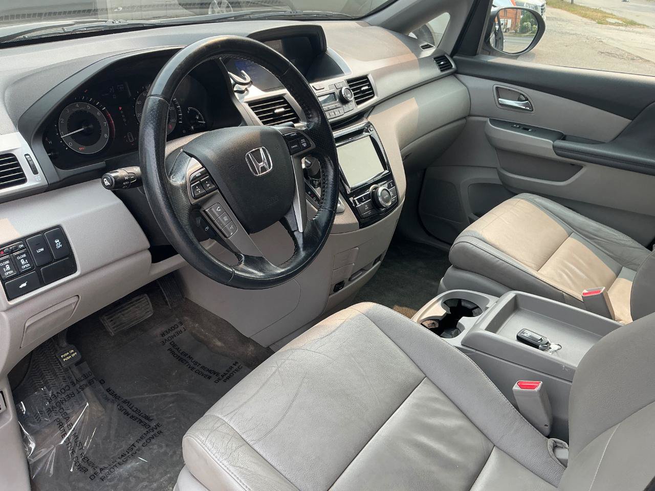 Used 2016 Honda Odyssey EX-L image 17