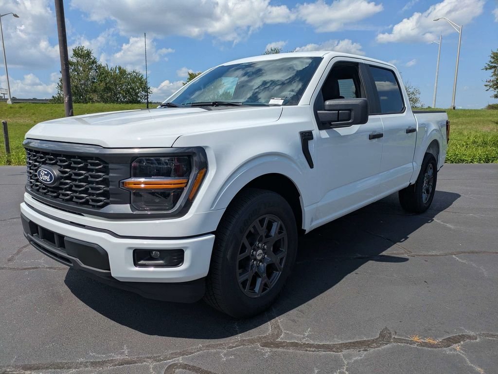 Used 2026 Ford F150 STX w/ Equipment Group 200A RWD image 8