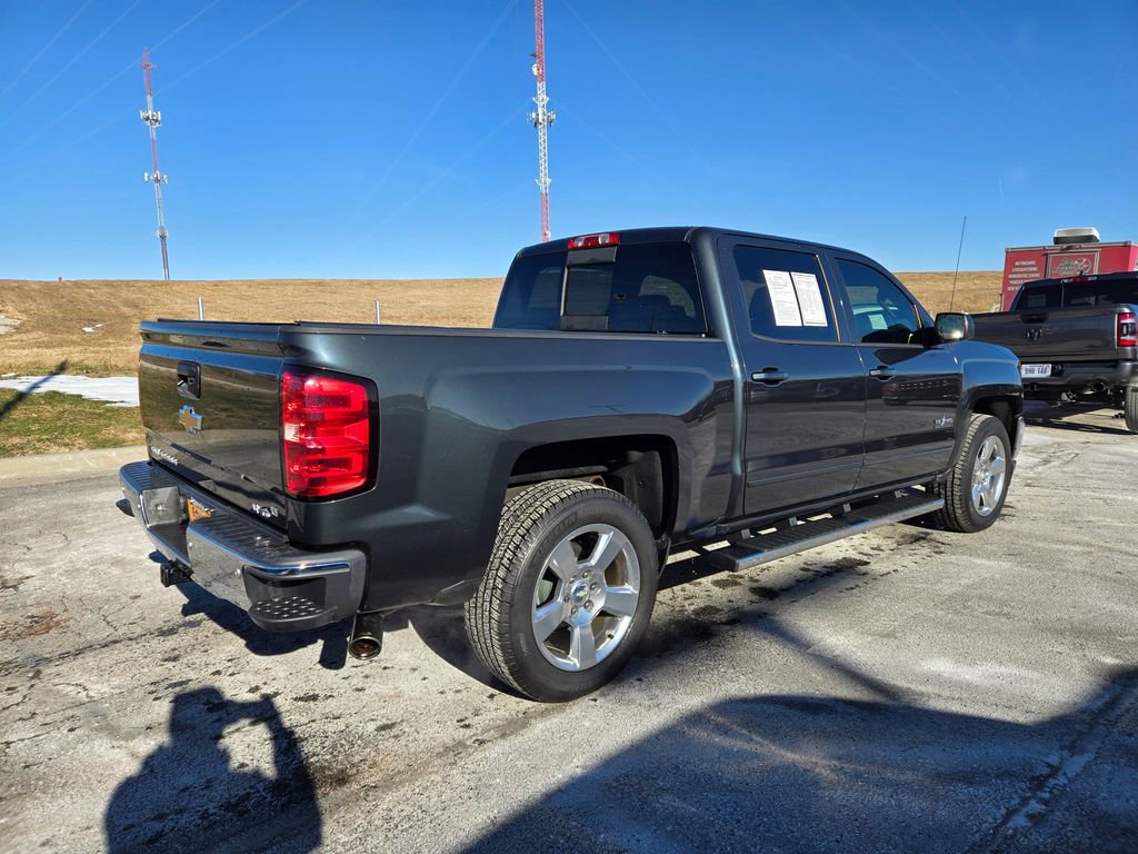 Used 2018 Chevrolet Silverado 1500 LT w/ Texas Edition image 3