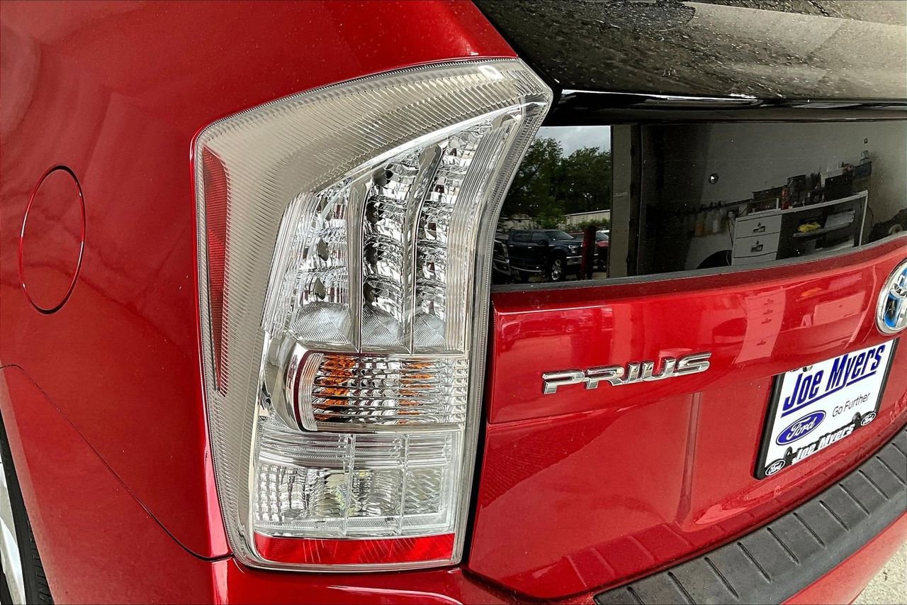 Used 2011 Toyota Prius Three w/ Solar Roof Pkg image 13