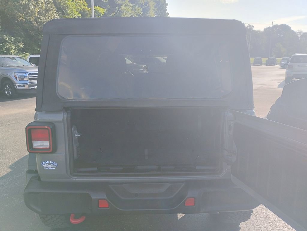 Used 2022 Jeep Wrangler Unlimited Rubicon w/ Cold Weather Group image 14