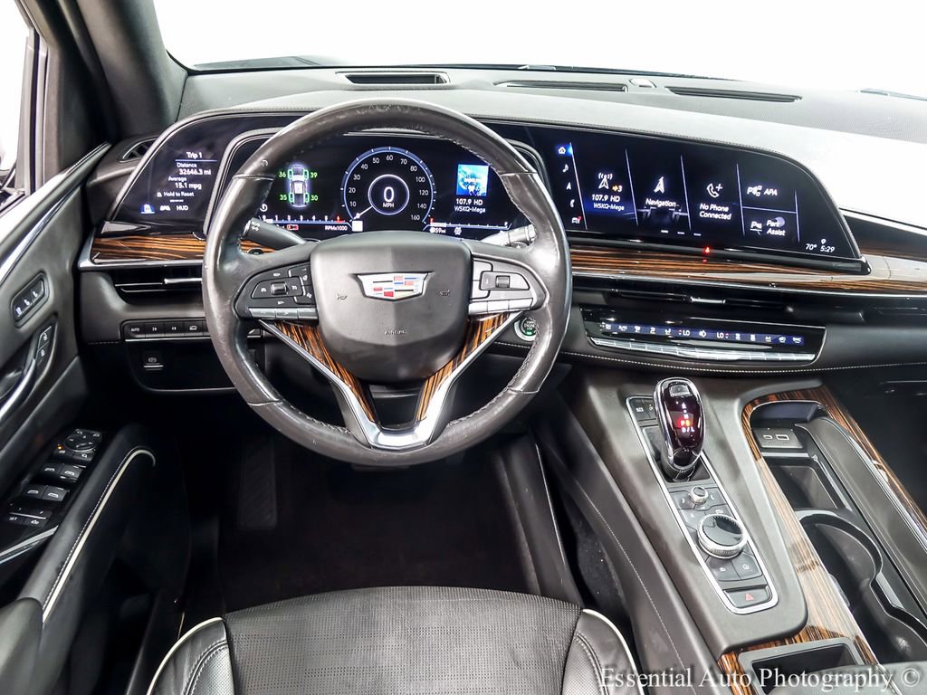 Used 2023 Cadillac Escalade Premium Luxury w/ LPO, Radiant Package AWD/4WD image 14