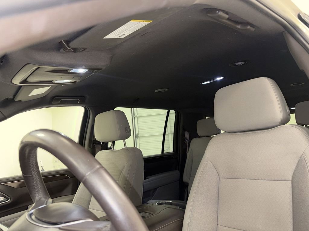 Used 2023 GMC Yukon XL SLE w/ Gmc Pro Safety Plus Package RWD image 19