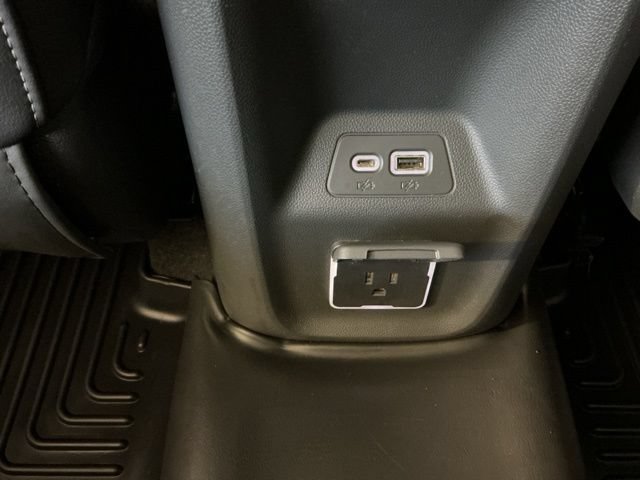Used 2023 Buick Envision Avenir AWD/4WD image 13
