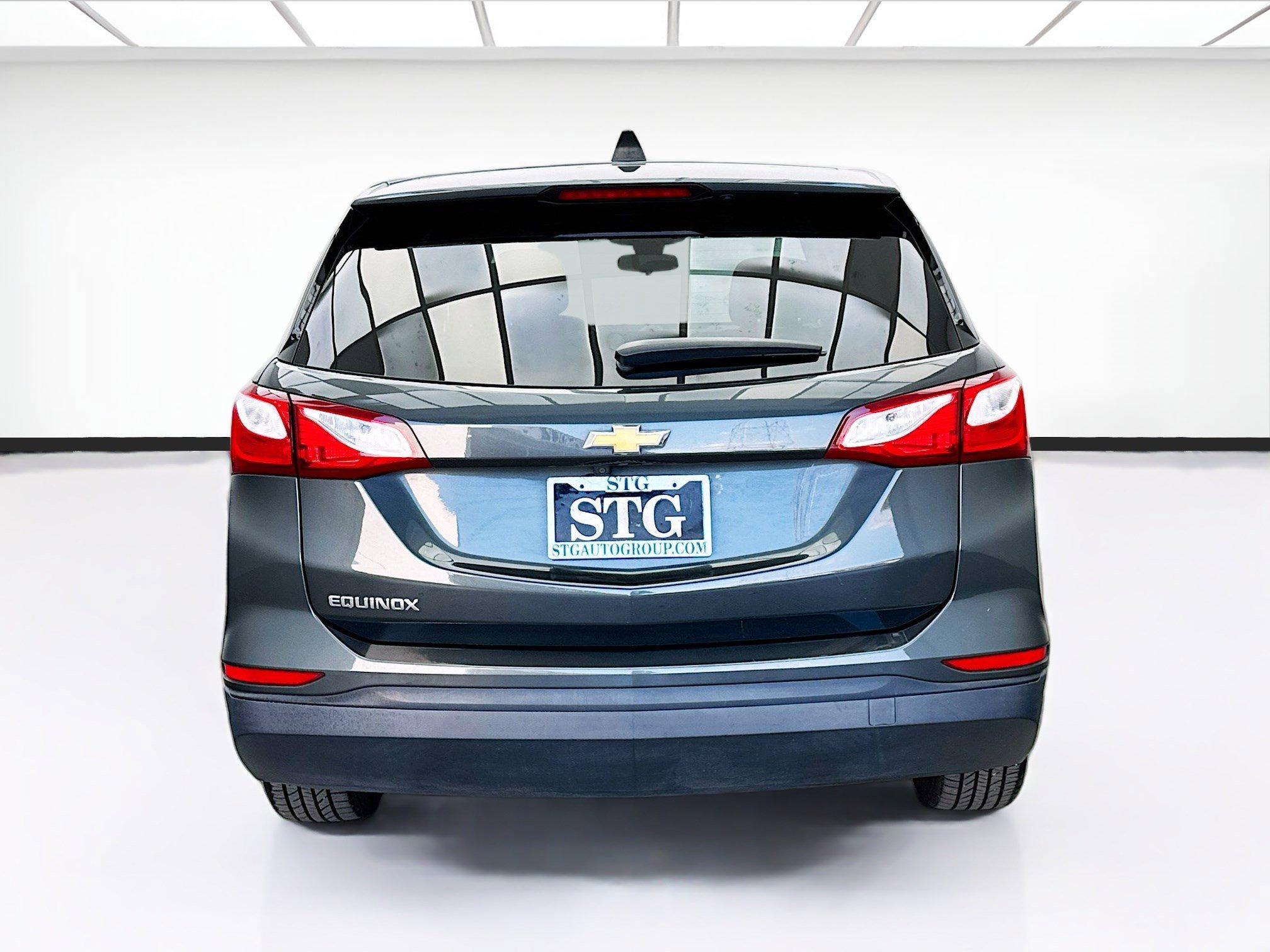 Used 2020 Chevrolet Equinox LS w/ LS Convenience Package FWD image 5