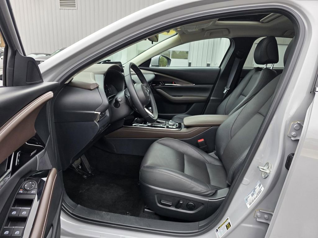 Certified 2025 MAZDA CX-30 AWD 2.5 S w/ Premium Package image 22