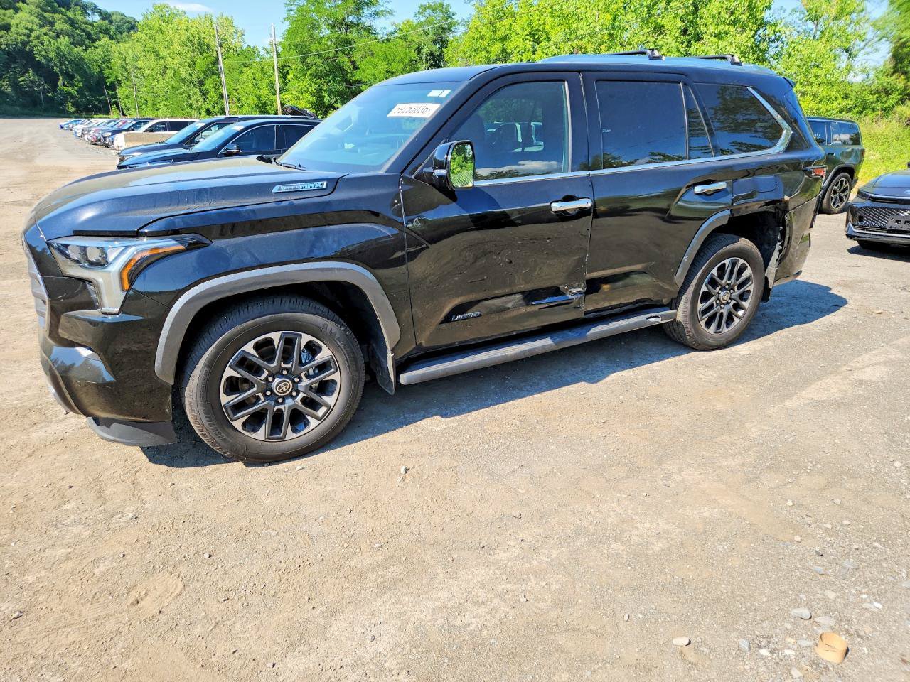 Used 2024 Toyota Sequoia Limited w/ Tow Technology Package AWD/4WD image 2