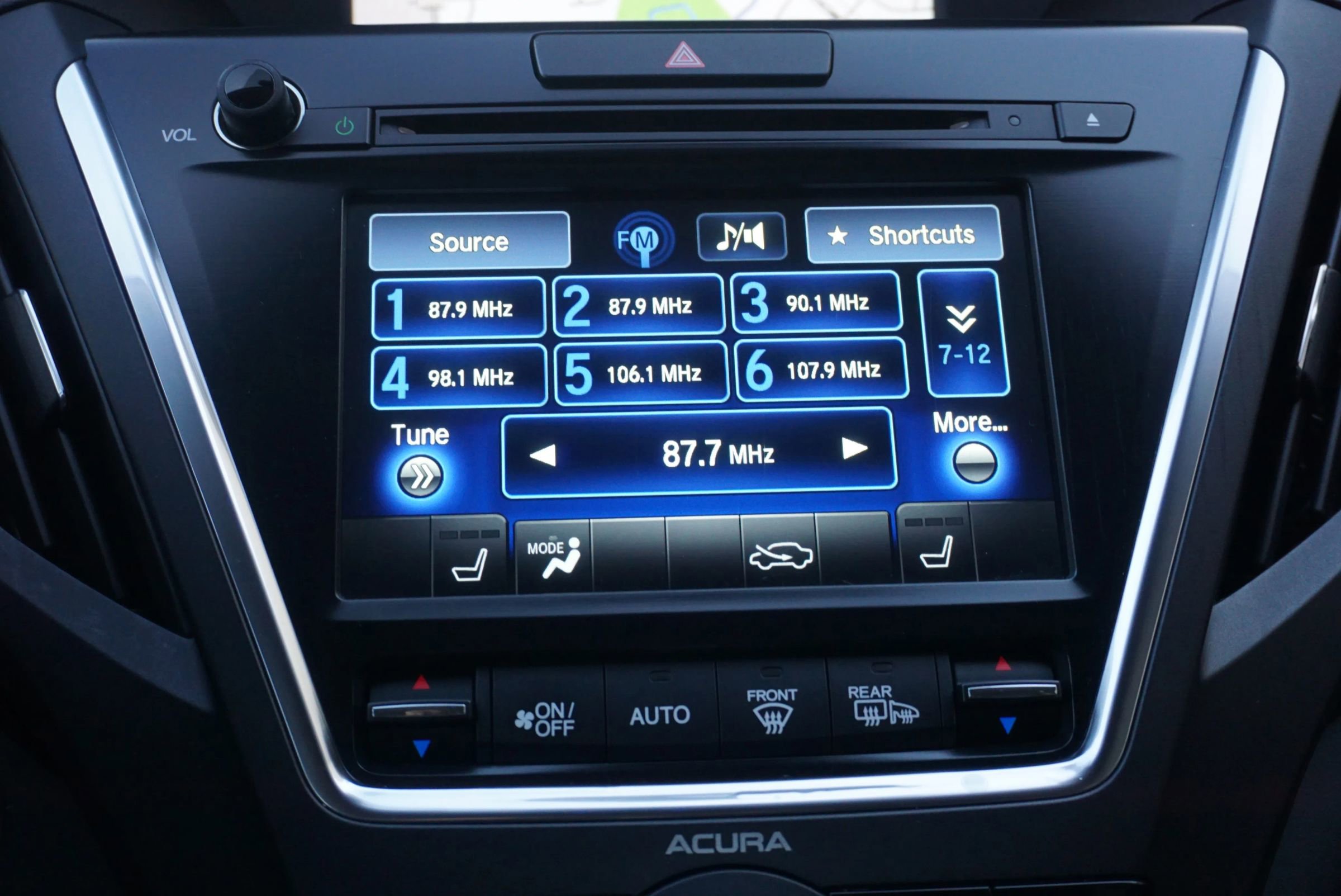 Used 2017 Acura MDX SH-AWD w/ Technology Package image 29