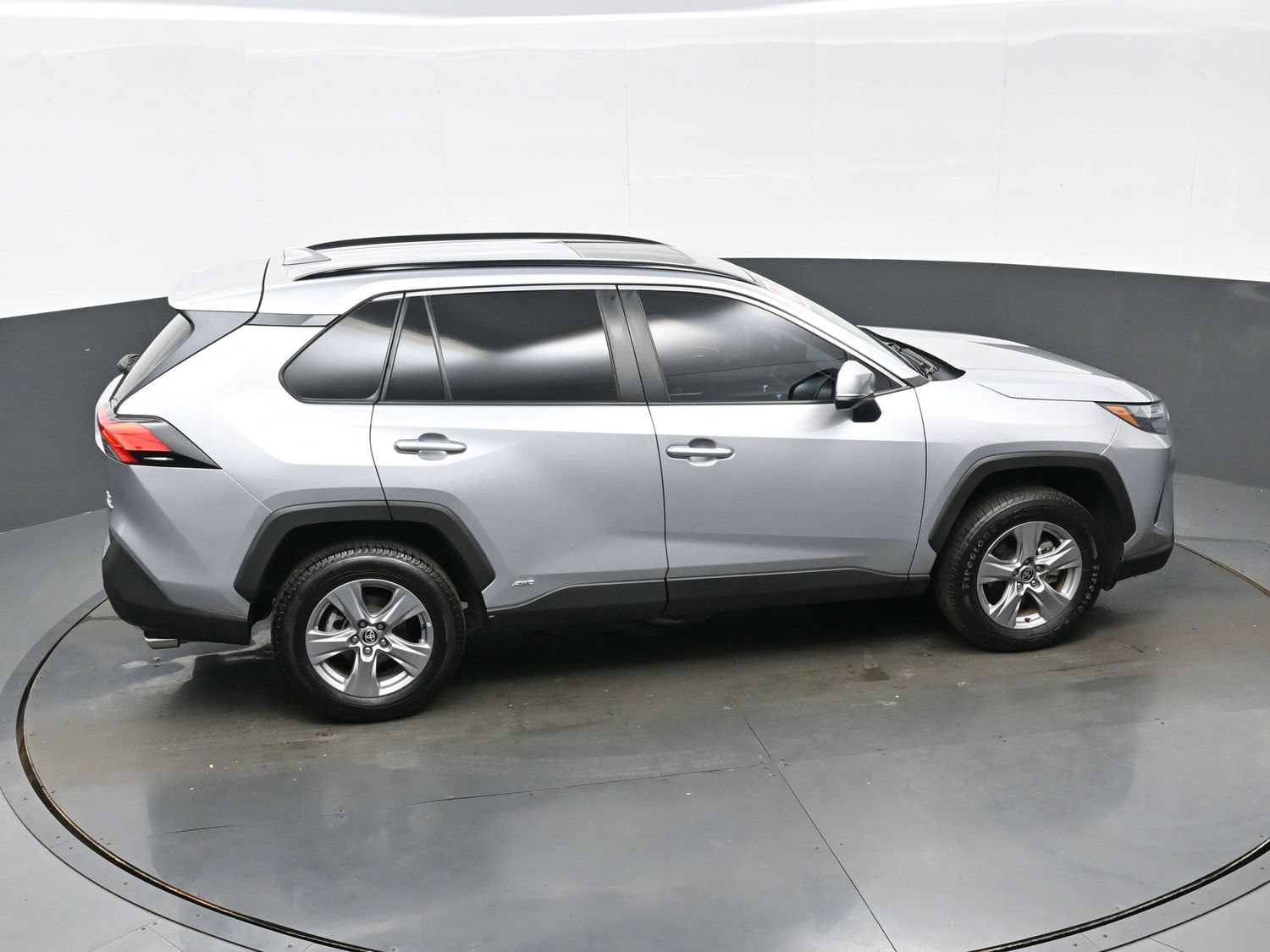 Used 2022 Toyota RAV4 XLE w/ Convenience Package AWD/4WD image 42
