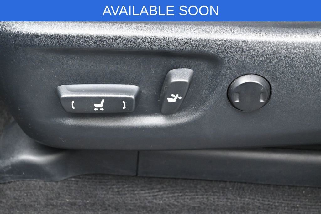 Used 2016 Toyota 4Runner Limited AWD/4WD image 10