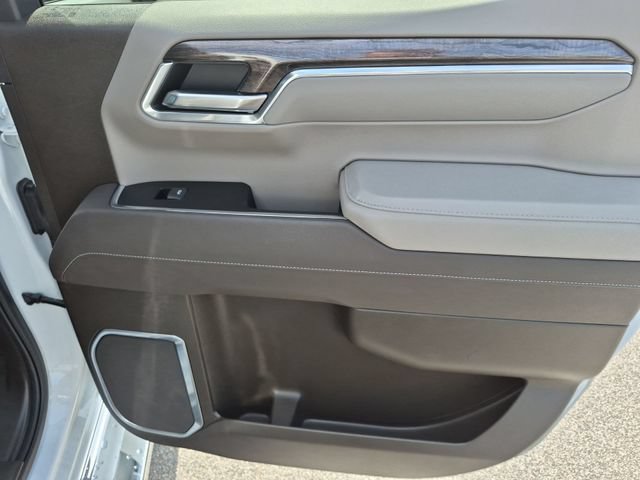 Used 2025 Chevrolet Silverado 1500 LTZ w/ LTZ Premium Package AWD/4WD image 34