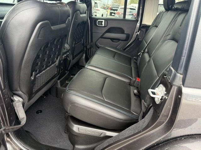 Used 2022 Jeep Wrangler Unlimited Rubicon 4xe w/ Cold Weather Group image 10