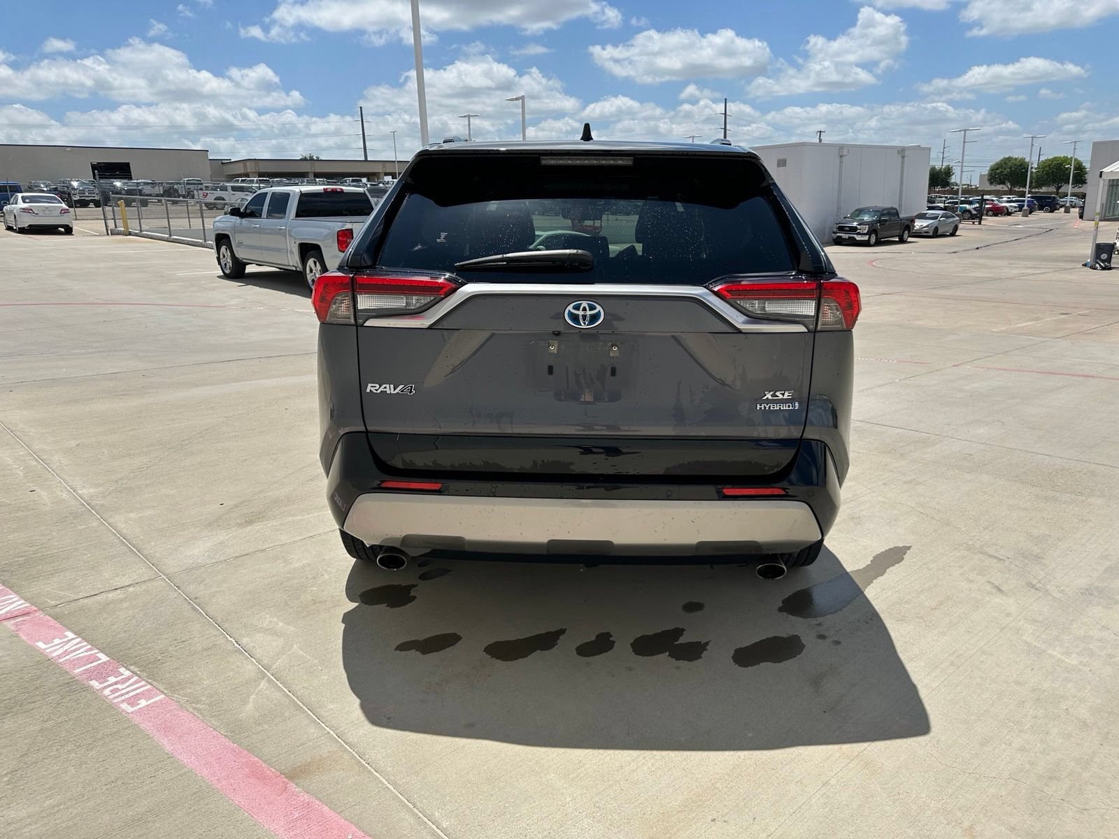 Used 2022 Toyota RAV4 XSE AWD/4WD image 7