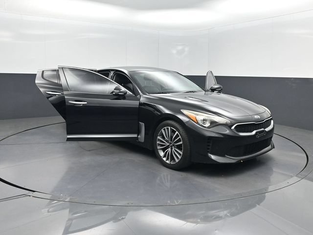 Used 2019 Kia Stinger RWD image 44