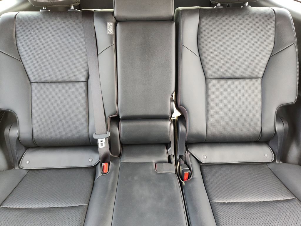 Used 2024 Toyota Land Cruiser image 36