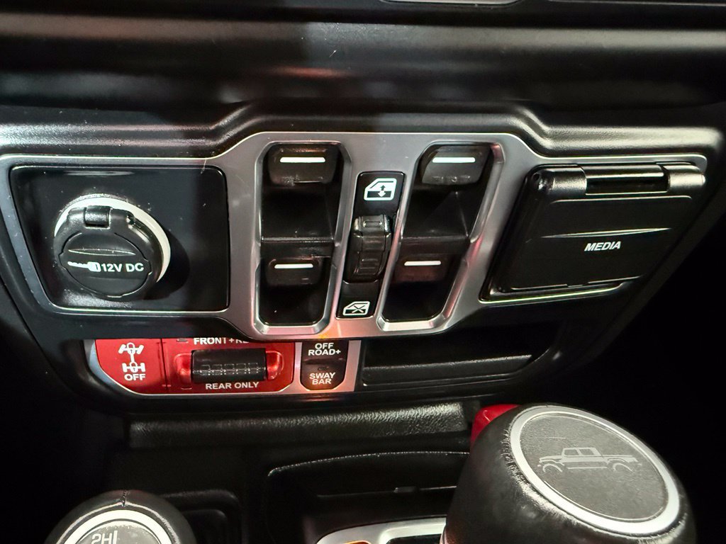 Used 2020 Jeep Gladiator Rubicon AWD/4WD image 31