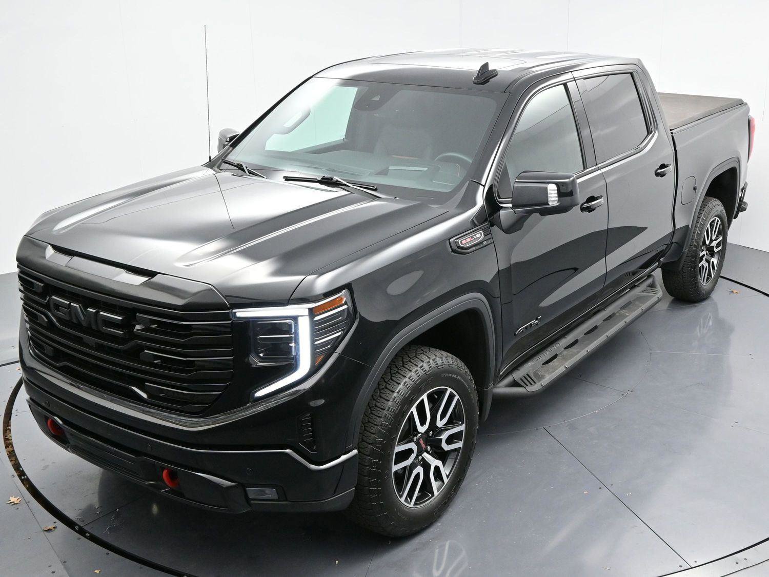 Used 2024 GMC Sierra 1500 AT4 w/ Technology Package image 40