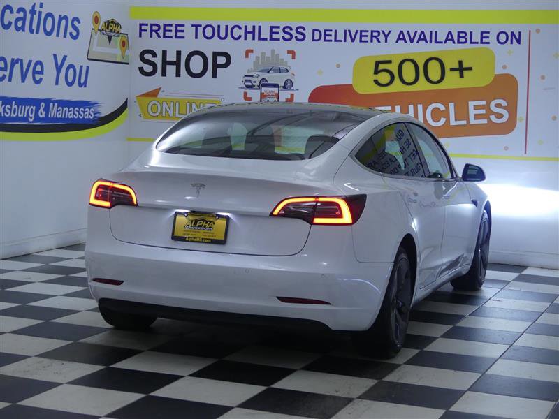 Used 2019 Tesla Model 3 Standard Range Plus image 5