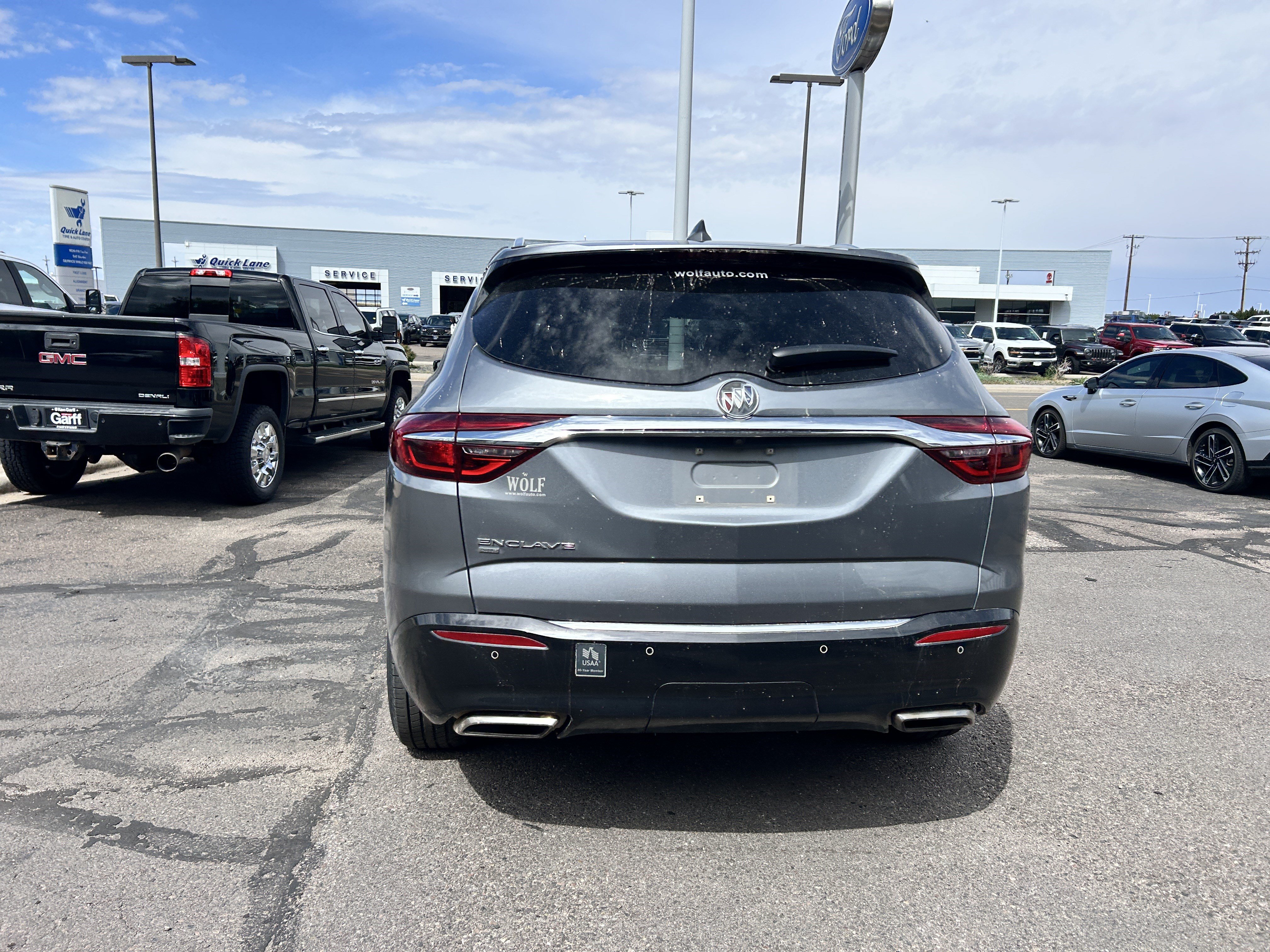 Used 2021 Buick Enclave Premium AWD/4WD image 4