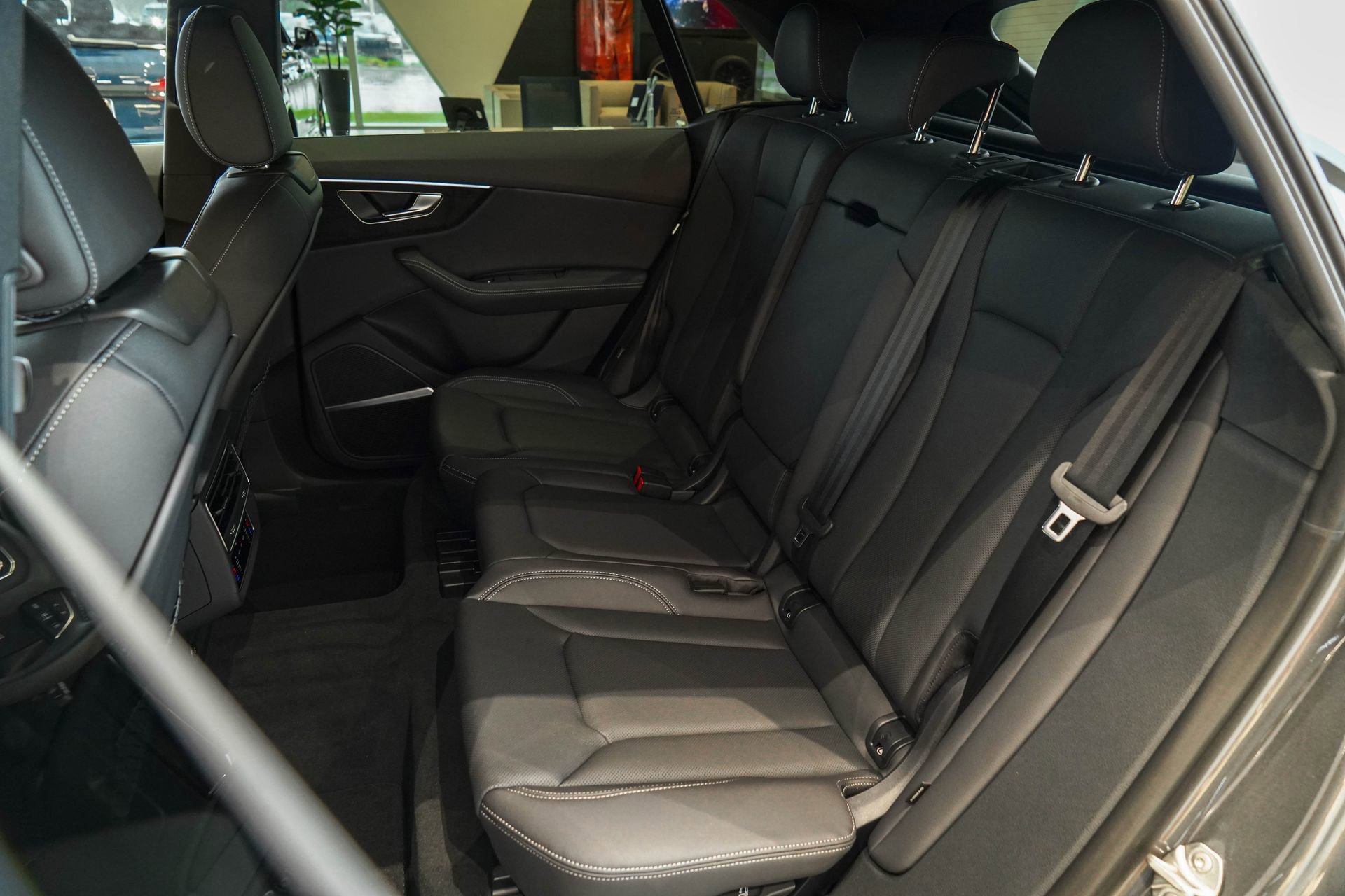 New 2025 Audi Q8 Premium Plus image 29