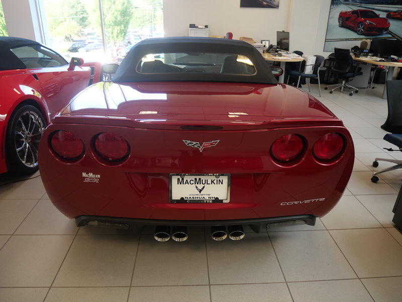 Used 2013 Chevrolet Corvette 427 w/ 1SC Preferred Equipment Group RWD image 4