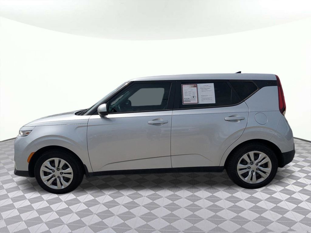 Used 2020 Kia Soul LX FWD image 6