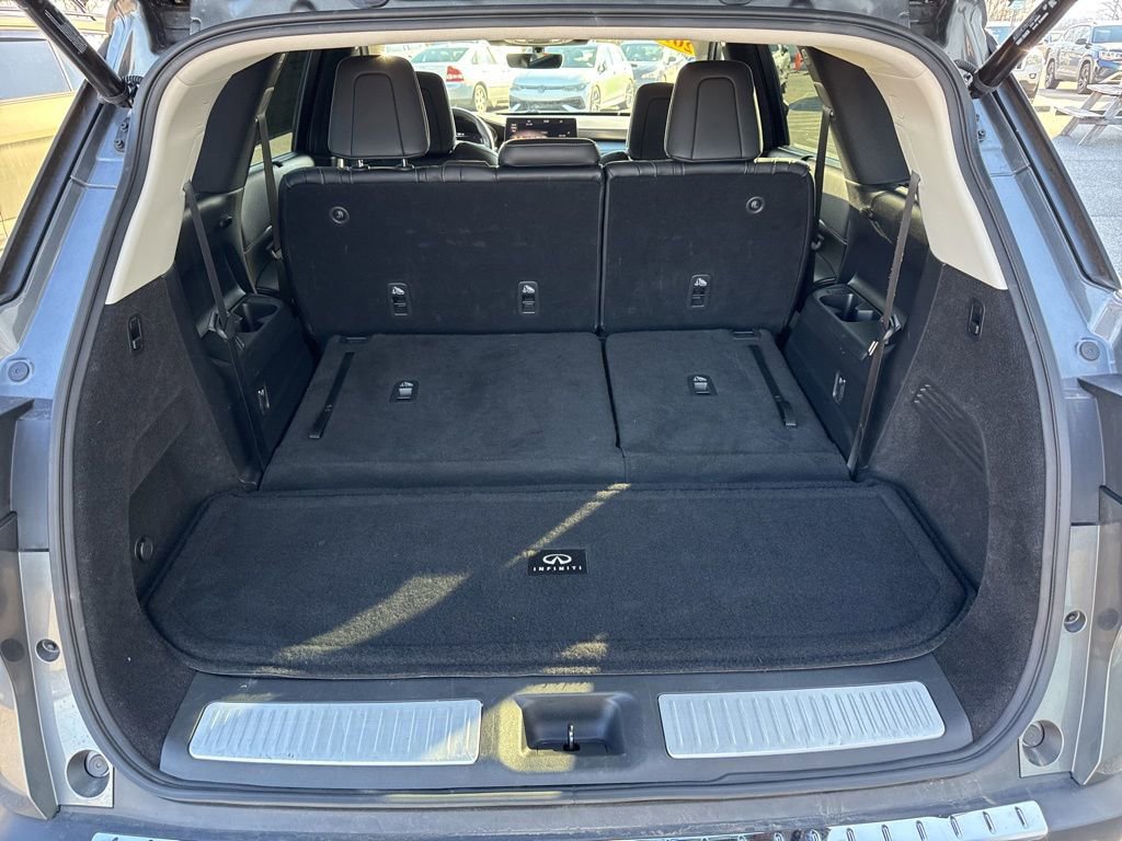 Used 2023 INFINITI QX60 Luxe w/ Cargo Package image 12