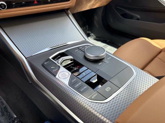 New 2026 BMW 330i Sedan w/ M Sport Package RWD image 27