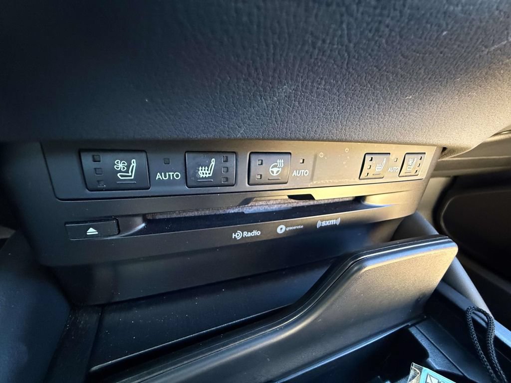 Used 2022 Lexus ES 350 w/ Premium Package FWD image 27