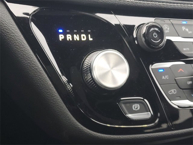 New 2026 Chrysler Pacifica Select FWD image 28