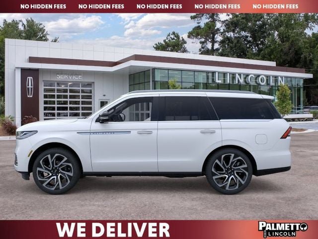 New 2026 Lincoln Navigator Reserve AWD/4WD image 3