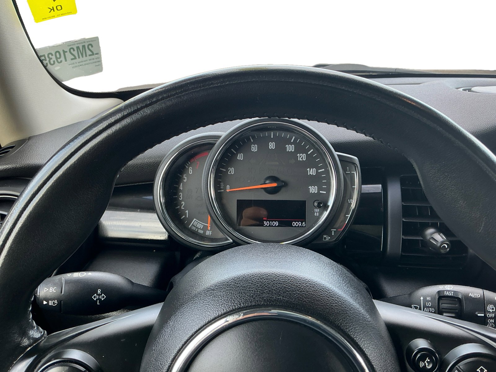 Used 2020 MINI Cooper 4-Door Hardtop FWD image 12