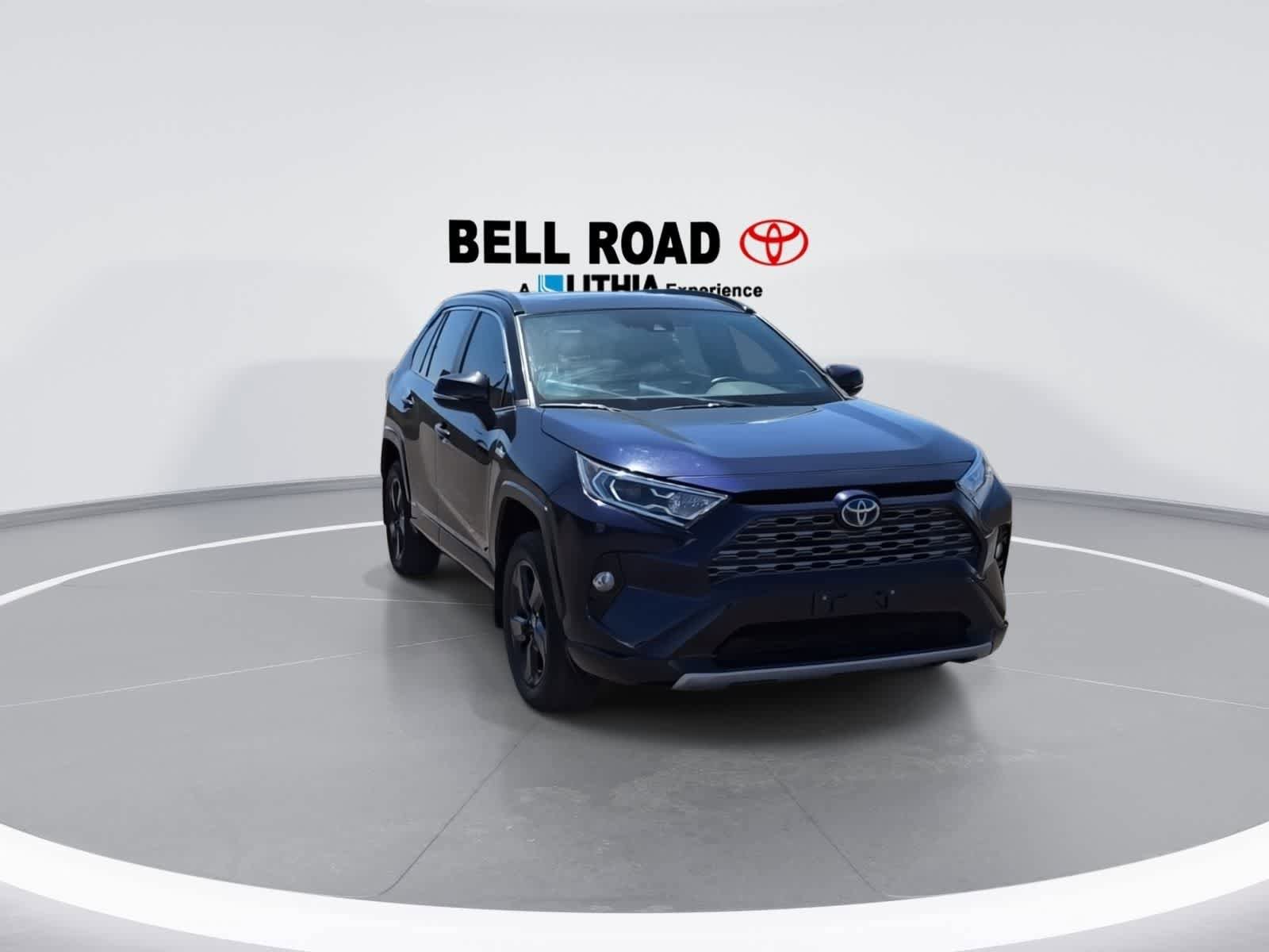 Used 2020 Toyota RAV4 XSE AWD/4WD image 2