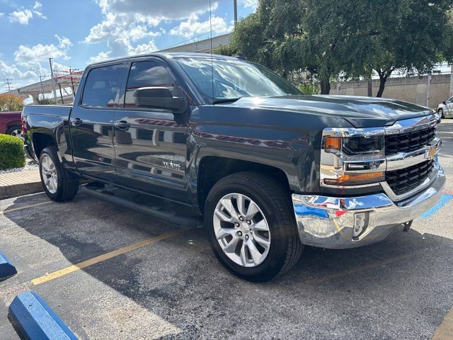 Used 2018 Chevrolet Silverado 1500 LT w/ LT Eassist Package RWD image 6