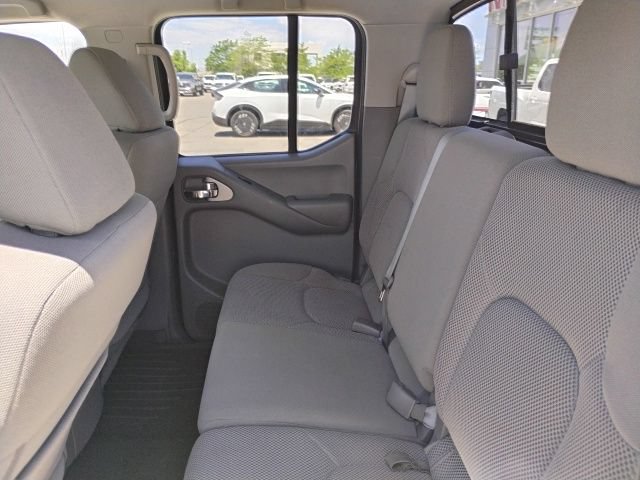 Used 2019 Nissan Frontier SV AWD/4WD image 11