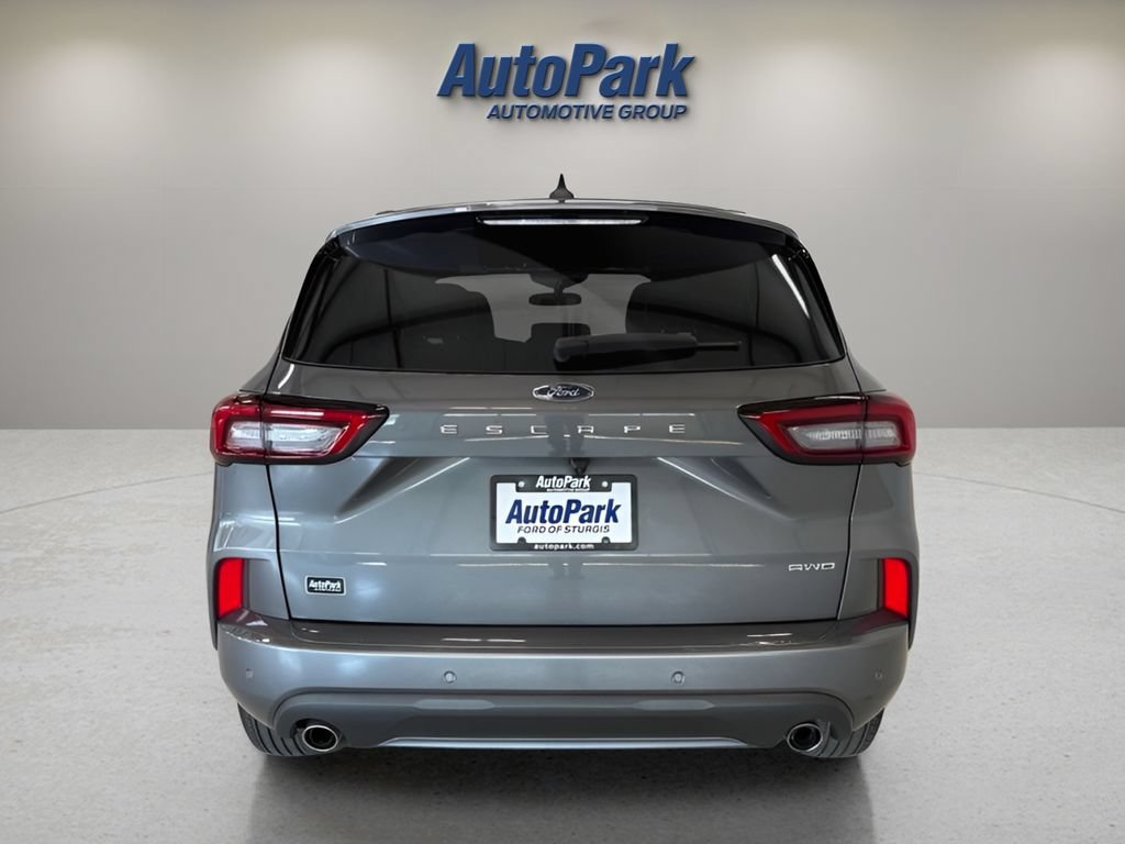 Used 2024 Ford Escape ST-Line w/ Tech Pack #1 AWD/4WD image 6