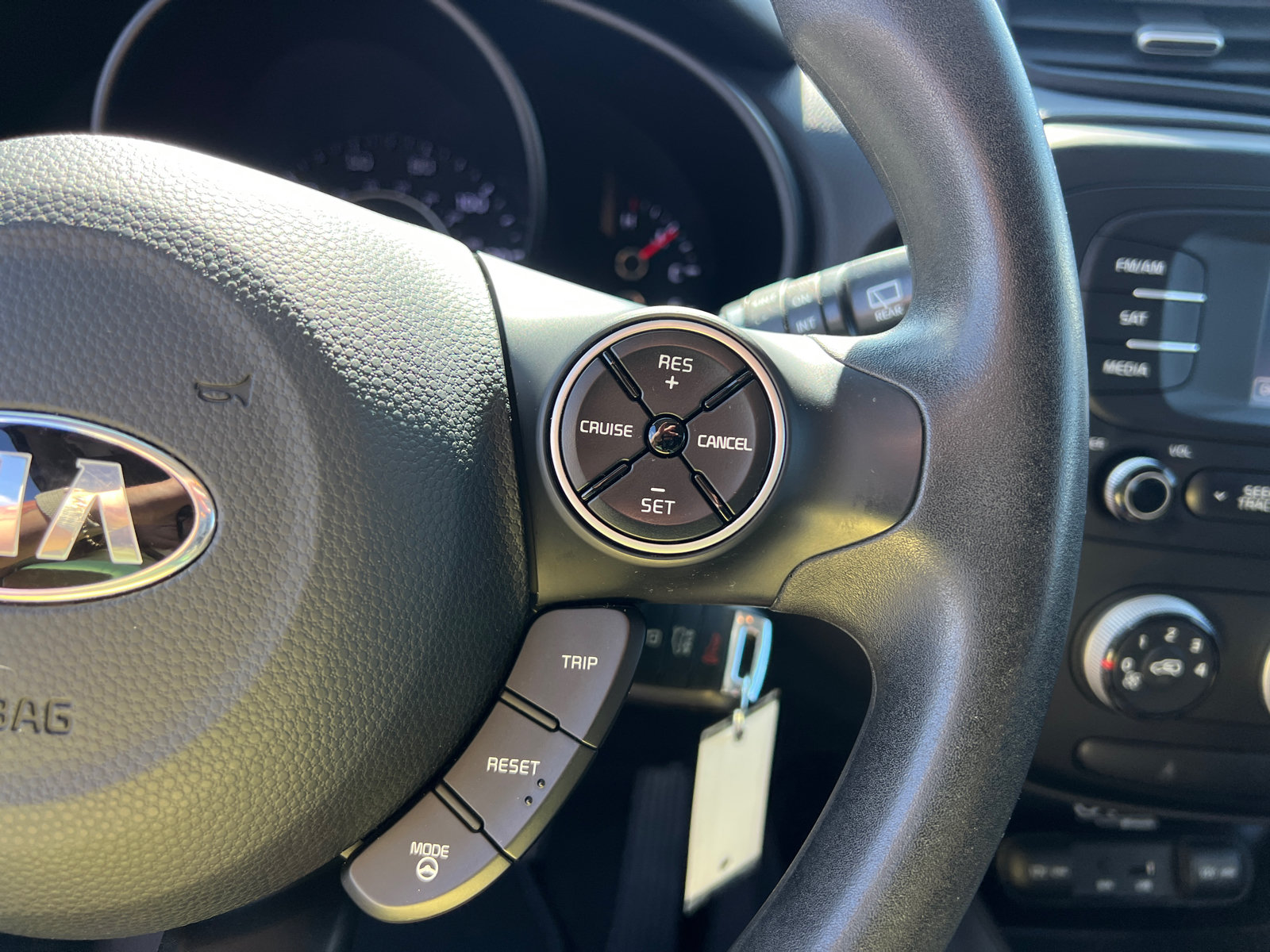 Used 2015 Kia Soul + FWD image 17