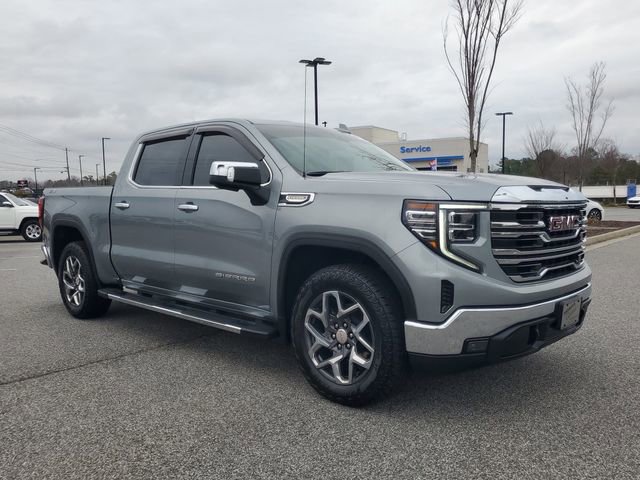 Used 2023 GMC Sierra 1500 SLT AWD/4WD image 3