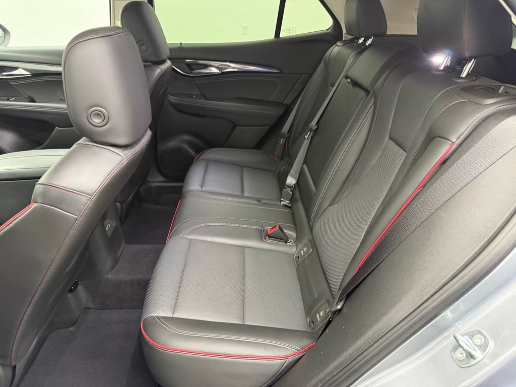 Used 2023 Buick Envision Essence w/ Sport Touring Package AWD/4WD image 39