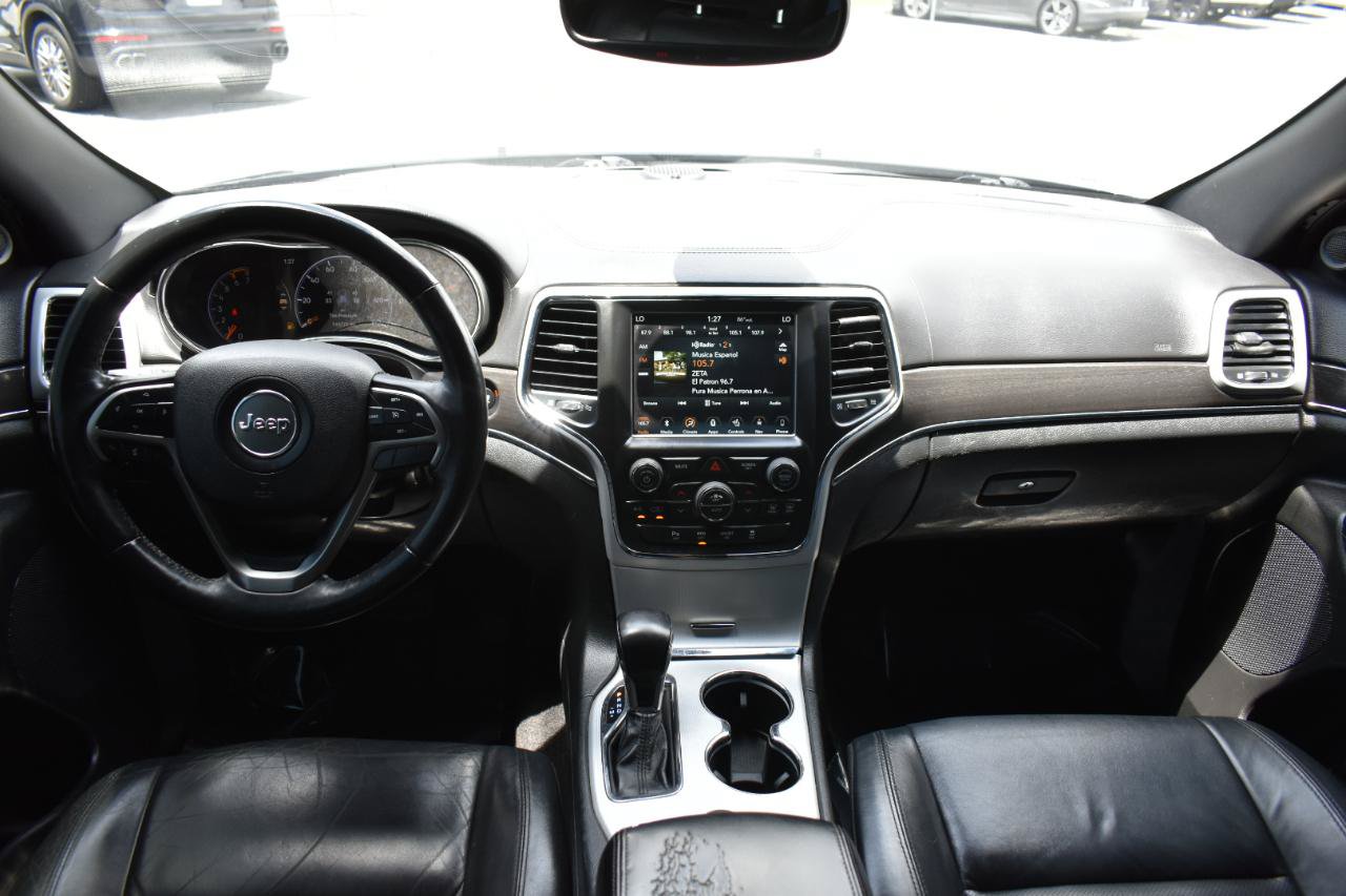 Used 2018 Jeep Grand Cherokee Limited AWD/4WD image 11
