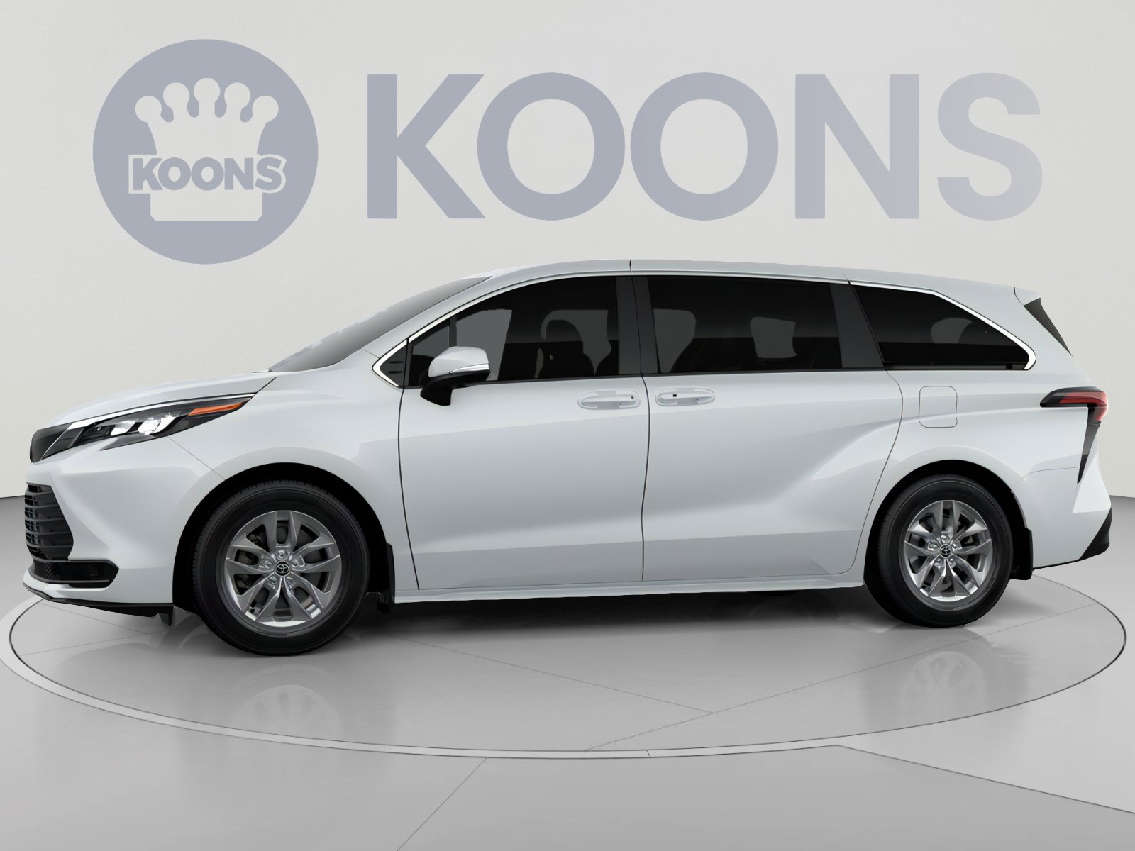 New 2026 Toyota Sienna LE FWD image 4