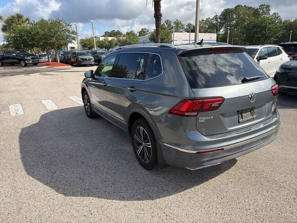 Used 2018 Volkswagen Tiguan SEL FWD image 10