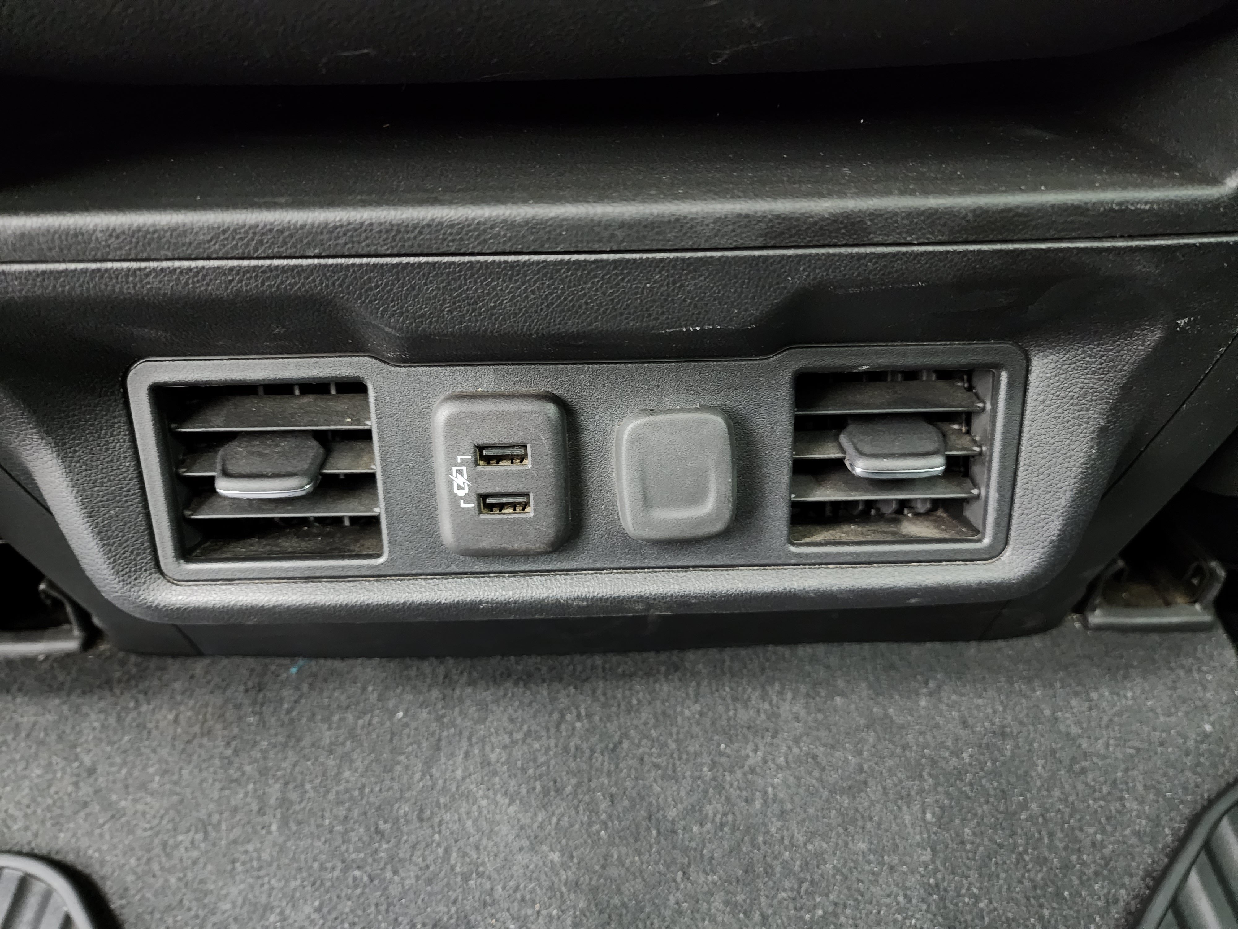Used 2023 Chevrolet Silverado 3500 LTZ w/ Gooseneck/5TH Wheel Package AWD/4WD image 40