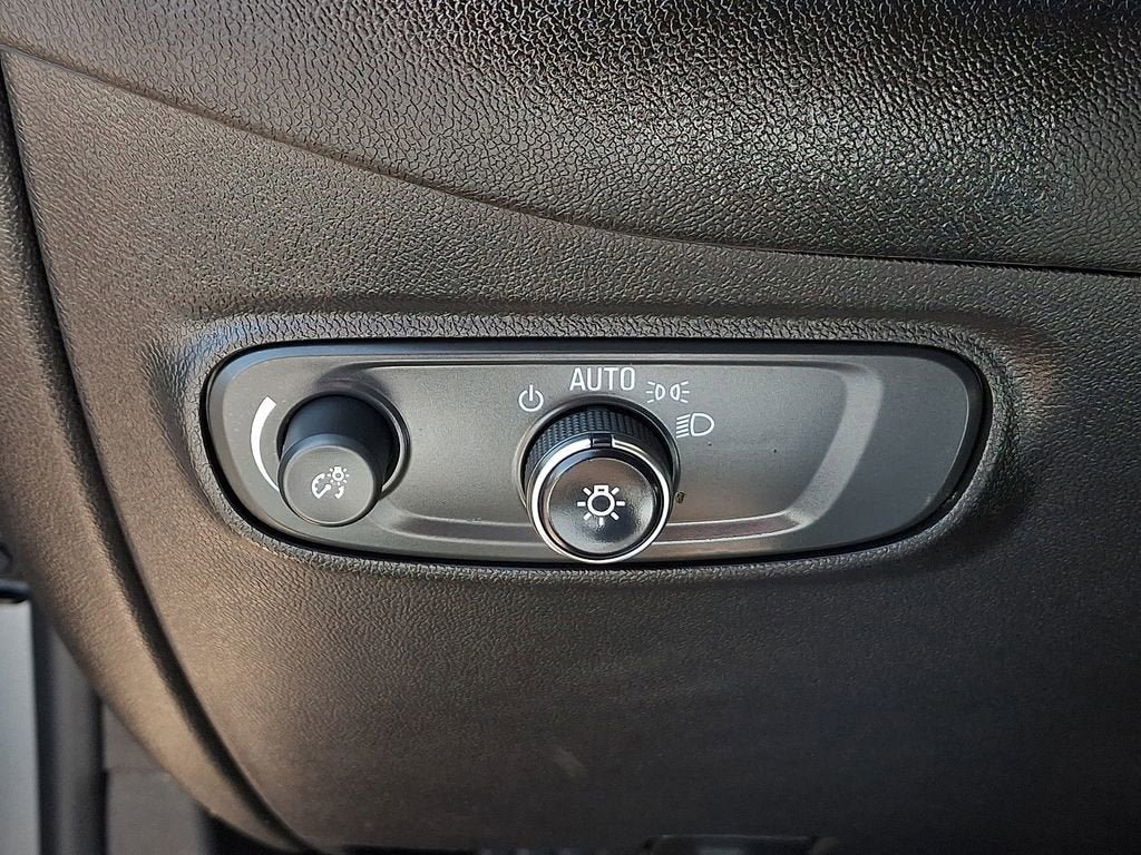 Certified 2023 Chevrolet Equinox LT AWD/4WD image 27