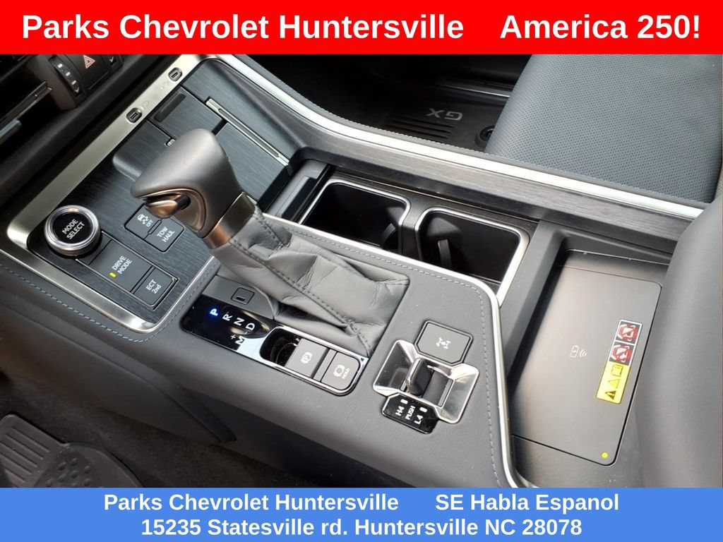 Used 2025 Lexus GX 550 w/ Cold Area Package AWD/4WD image 9