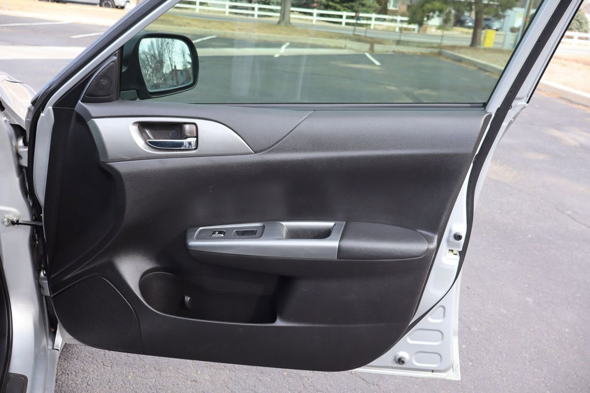 Used 2011 Subaru Impreza 2.5i Premium w/ PWR Moonroof Value Pkg image 26